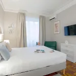 Piramide Deluxe Apartamento *