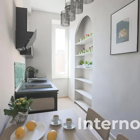 Piramide Deluxe Apartmán Řím