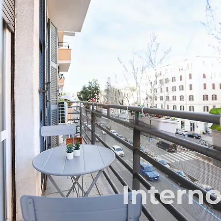 Piramide Deluxe Apartmán Řím