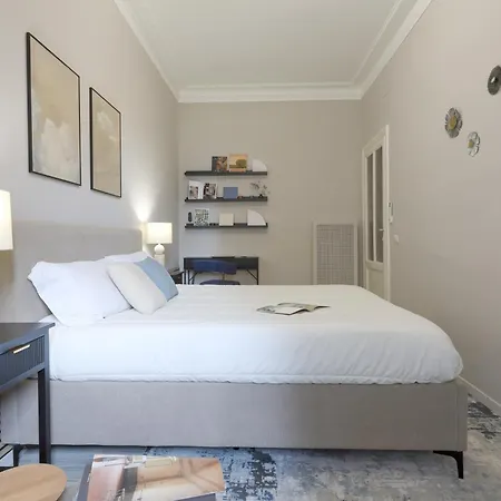 Piramide Deluxe شقة *